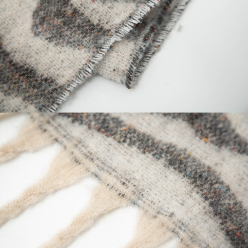 Sciarpe Invernali Simple Series Casual Con Nappe, Colori Misti E Stampa Animalier Immagine4