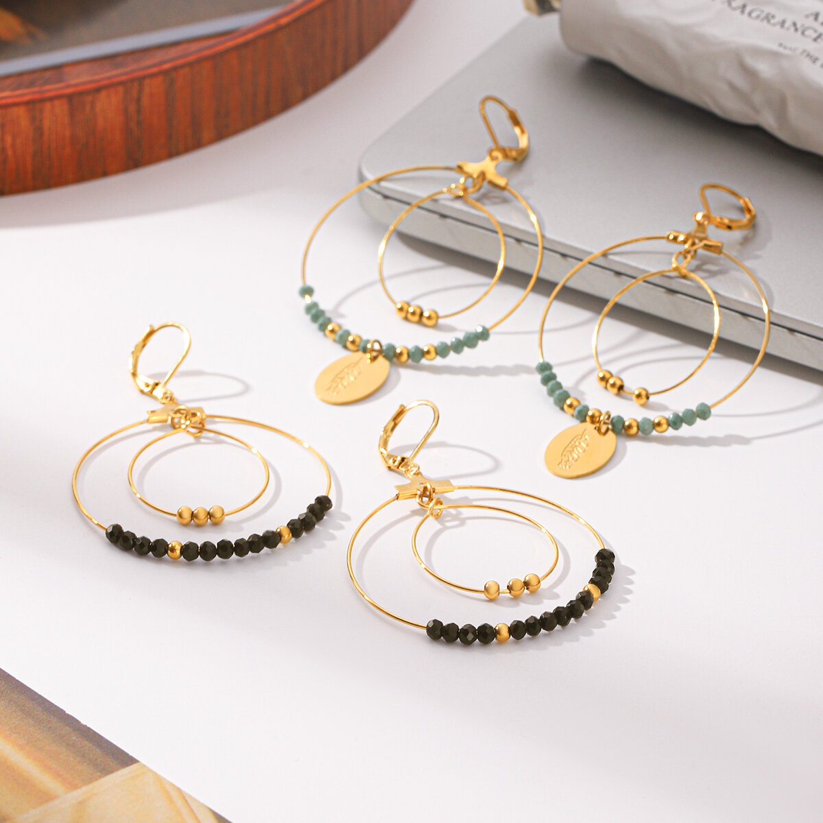 Pendientes Colgantes Para Mujer De La Serie Simple Daily Tassel Beads Circle De Acero Inoxidable, Resistentes Al Agua Y Color Dorado. Imagen3