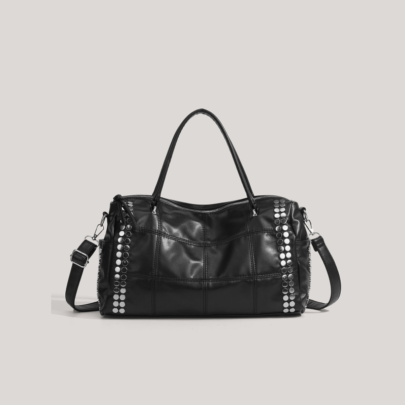 Casual Style Metal Hardware Studded Solid Color Premium Quality Pu Women's Sports & Travel Bags