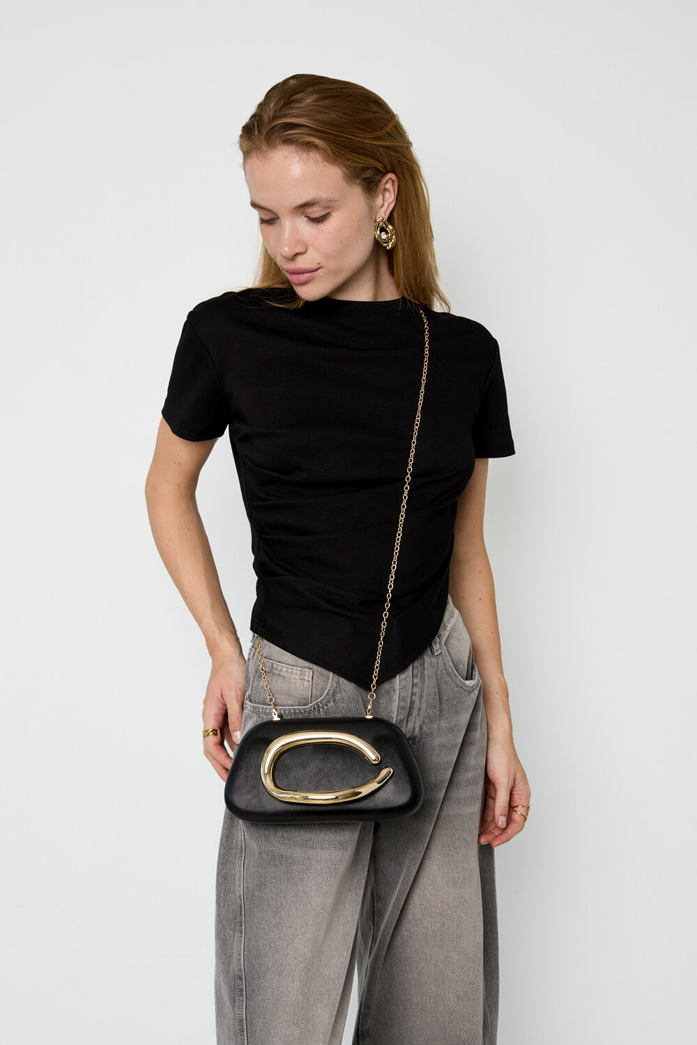 Princess Bag With Gold C Accent h5Picture3