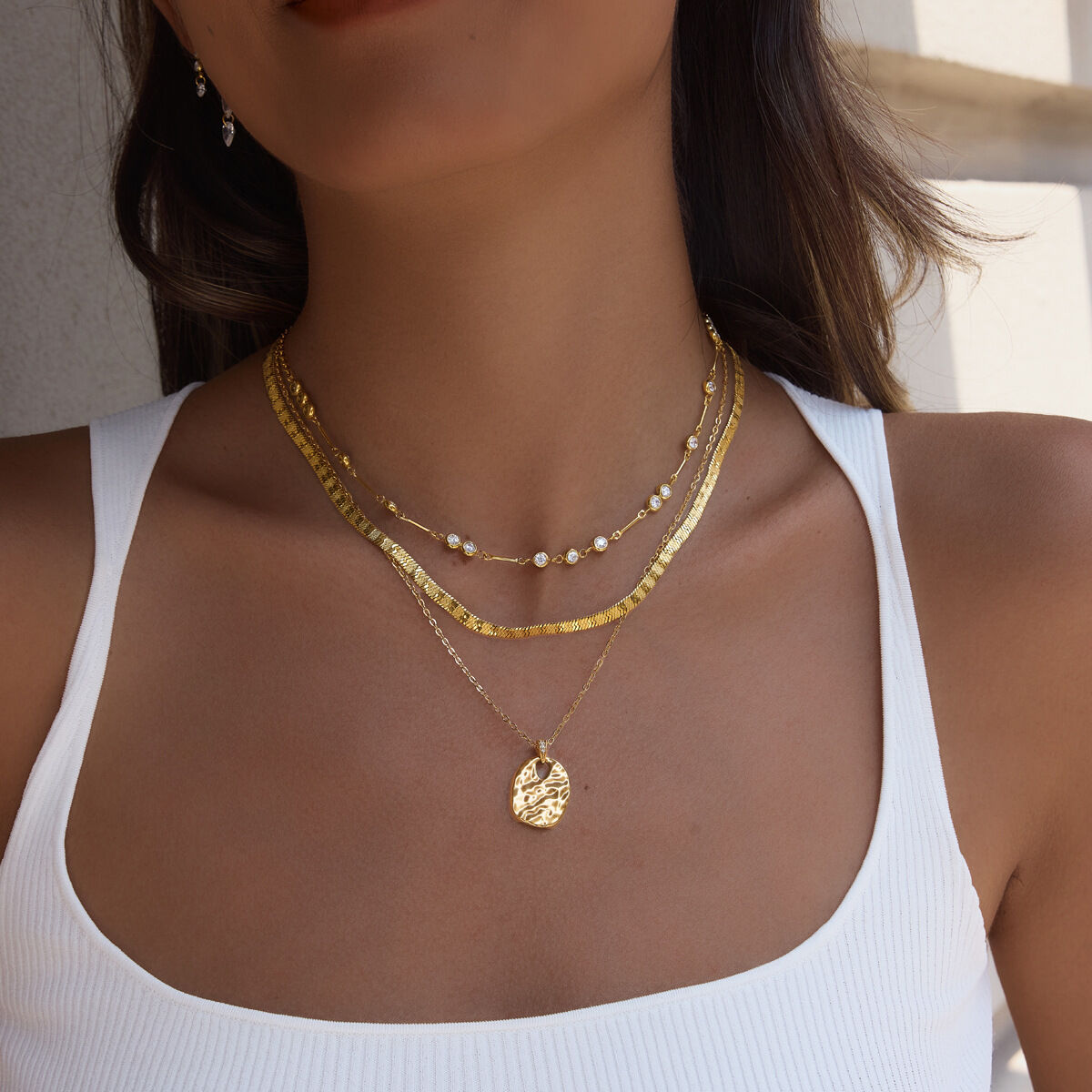 Conjunto De Collares Para Mujer De Acero Inoxidable Con Circonitas Color Oro, Resistentes Al Agua Y Con Diseño Retro Martillado. h5 Imagen4
