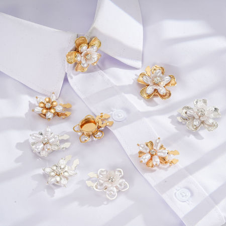 Luxe serie elegante manchetknopen met bloemmotief, imitatieparels en strass-steentjes, kunstparels.