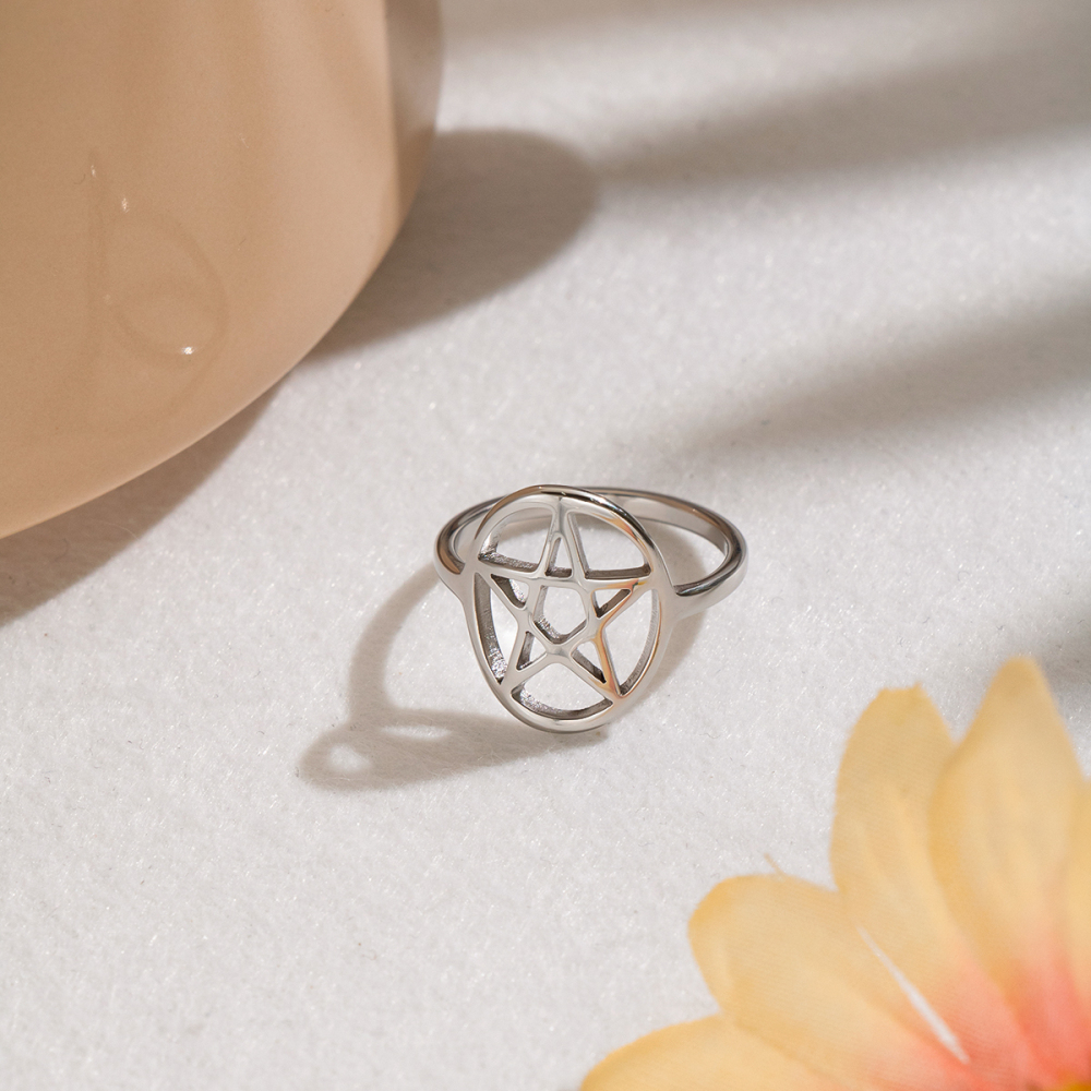Five-Pointed Star Shape Stainless Steel Waterproof Gold Color Minimalist Rings Picture5