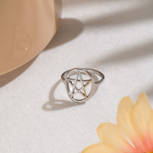 Five-Pointed Star Shape Stainless Steel Waterproof Gold Color Minimalist Rings h5 Picture5