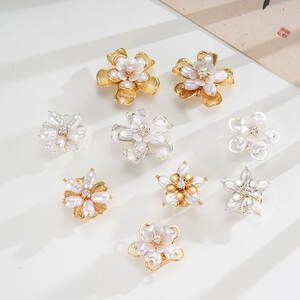 Luxurious Series Elegant Flower Imitation Pearl Rhinestone Artificial Pearl Cufflinks h5 Picture3