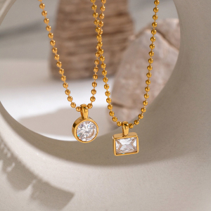 Geometric Shape Stainless Steel Waterproof Gold Color Women's Pendant Necklaces h5 Picture3