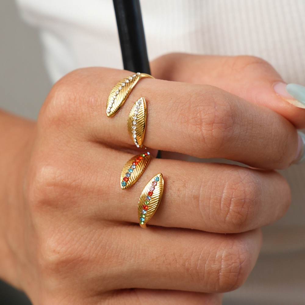 Simple Series Daily Leaf Stainless Steel Waterproof   Gold Color  Rhinestone Statement Rings Picture2