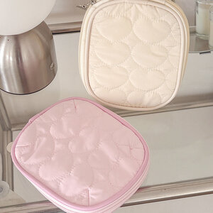 Simple Heart Solid Color Polyester Women's Makeup Bags h5 Picture2
