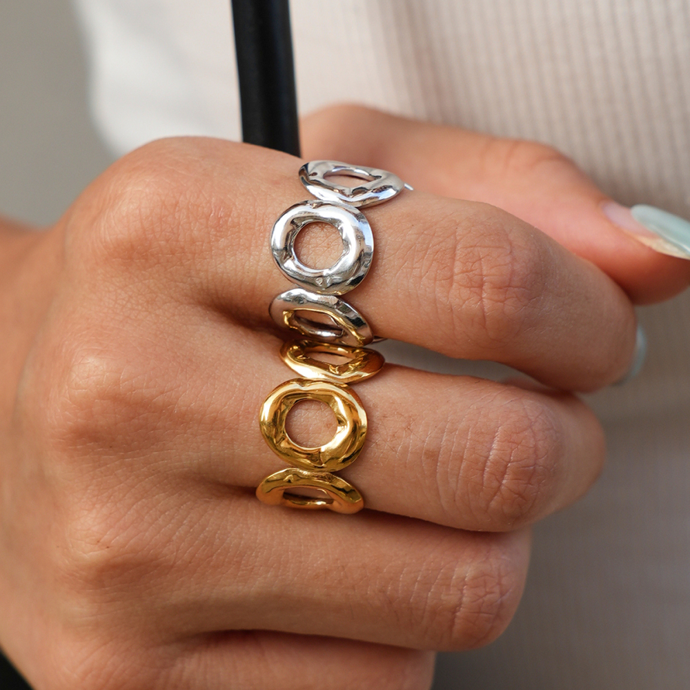 Simple Series Daily Circle Stainless Steel Waterproof   Gold Color  Statement Rings Picture3