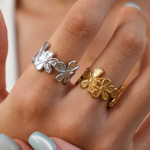 Simple Series Daily Flower Stainless Steel Waterproof   Gold Color  Statement Rings h5 Picture5