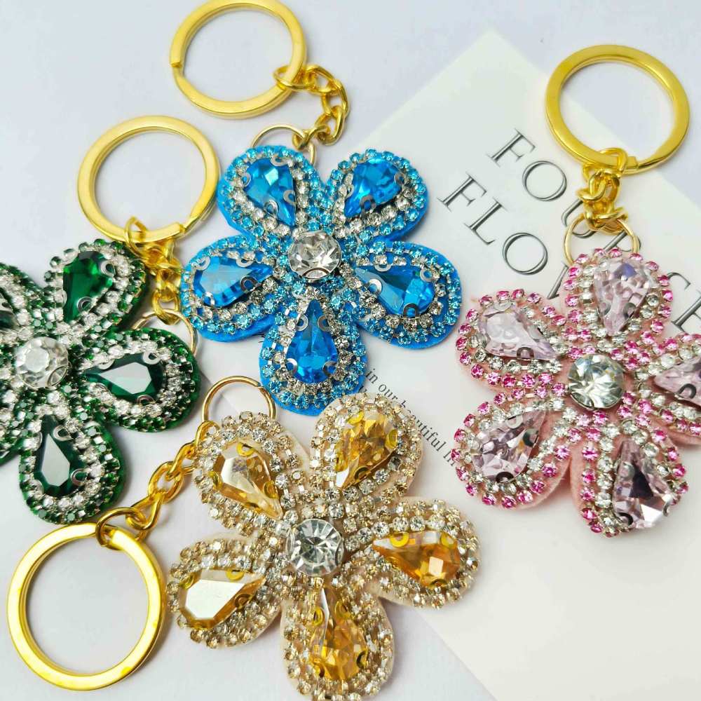 Luxurious Series Daily Flower Mixed Color Alloy Rhinestone Keychain Picture4