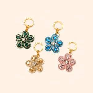 Luxurious Series Daily Flower Mixed Color Alloy Rhinestone Keychain h5 Picture2