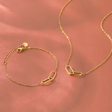 Ellipsenförmige, wasserdichte Damen-Halskette mit Anhänger aus Edelstahl in Goldfarbe