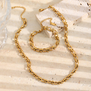 Simple Series Punk Twist Patchwork Chain Stainless Steel Waterproof Gold Color Women's Chain Bracelets h5 Picture2