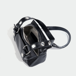 Streetwear Style Studded Rivet Pu Women's Square Bag Shoulder Bags h5 Picture3