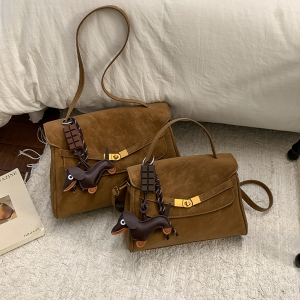 Old Money Style Metal Hardware Solid Color Suede Women's Tote Bag(The Bag Charm Is Not Included.) h5 Picture3