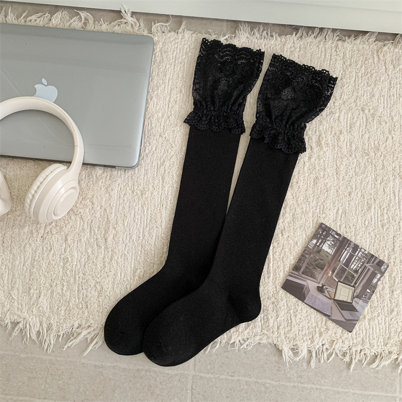 Women's Elegant Solid Color Lace Patchwork Soft Cotton Calf Socks