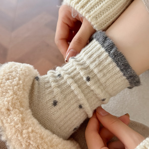 Basic Polka Dots Color Clash Wool Mid-Calf Socks h5 Picture7