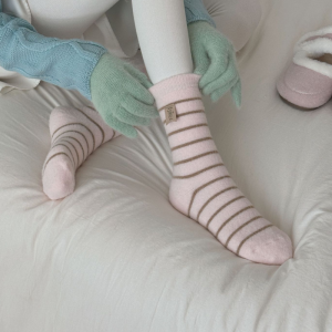 Basic Stripes Mid-Calf Socks h5 Picture4