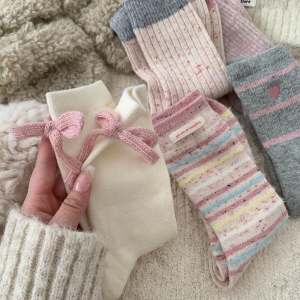 Women's Basic Stripes Plaid Color Clash Heart Wool Mid-Calf Socks h5 Picture5