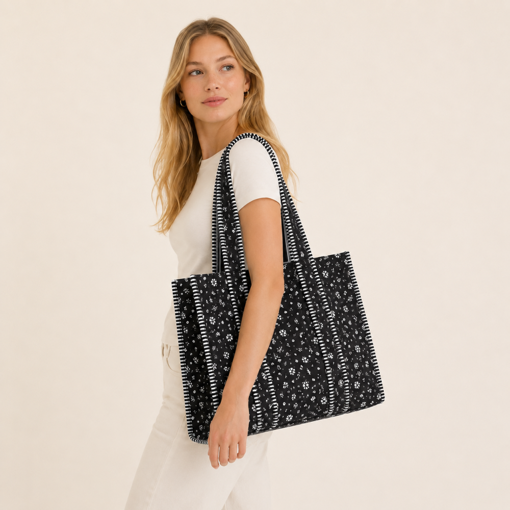 Casual Style Shirred Flower Patchwork Mixed Color Polyester Women's Square Tote Bags h5Picture2