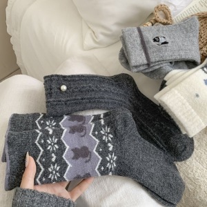 Women's Elegant Solid Color Animal Wool Mid-Calf Socks h5 Picture5