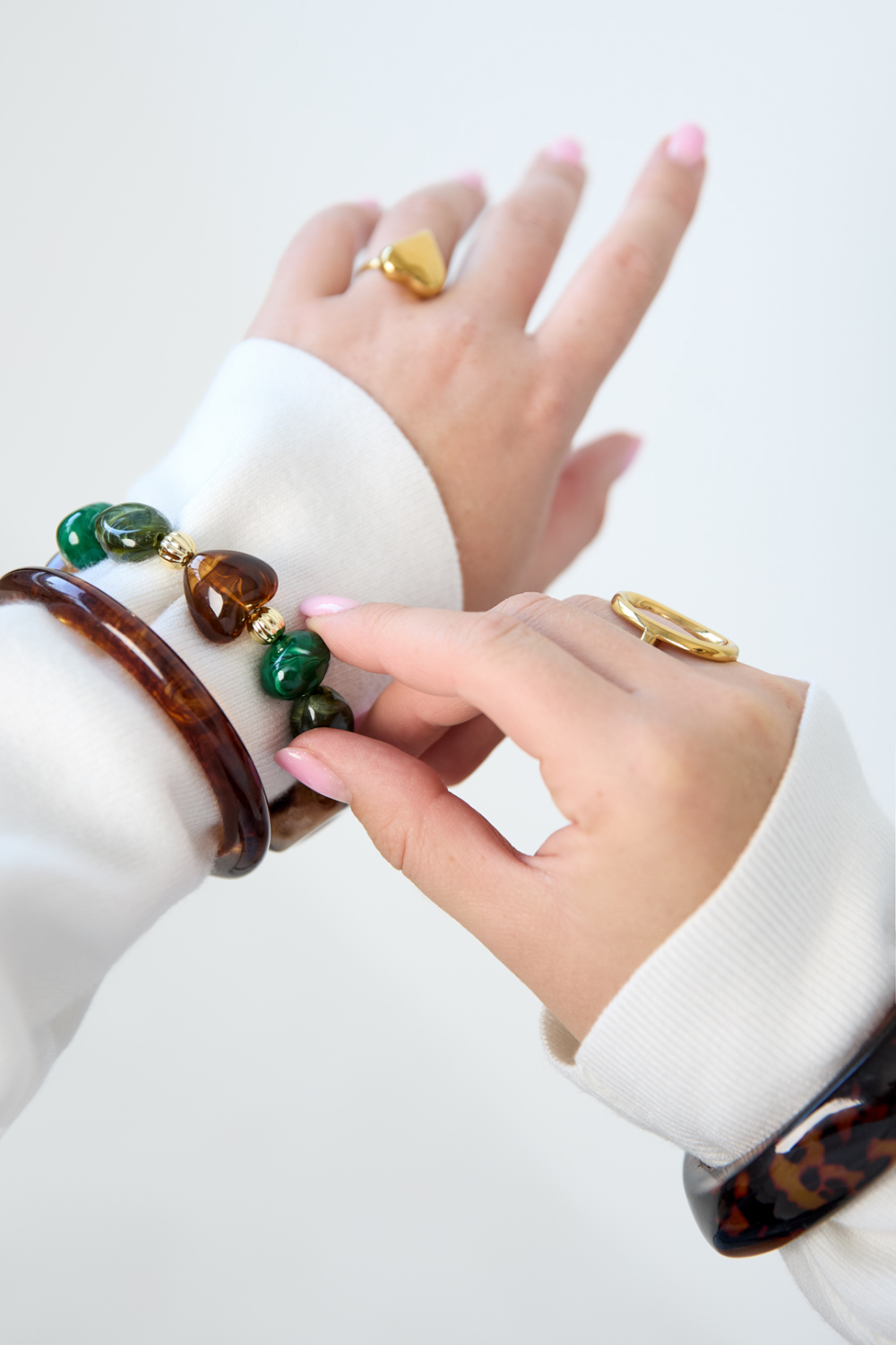 Acryl-Perlenarmbänder, Unregelmäßige Form, Schlichte Alltagsserie, Damenschmuck Bild2