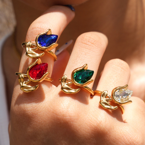 Simple Series Daily Flower Stainless Steel Waterproof   Gold Color  Zircon Statement Rings h5 Picture3