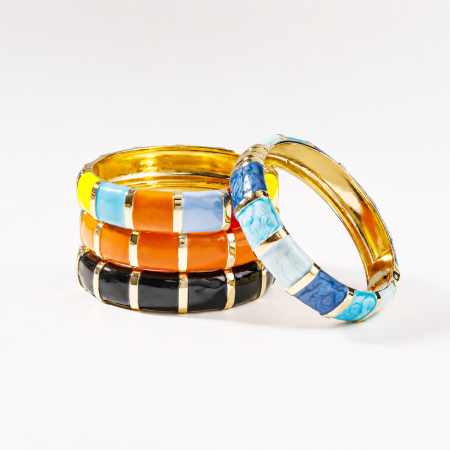 Romantic Series Elegant Mixed Color Gradient Color Dripping Enamel Alloy Gold Color  Women's Bangles