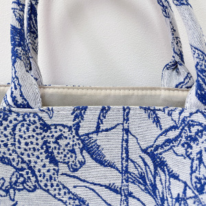 Casual Style Embroidered Animal Plant Canvas Women's Square Tote Bags h5 Picture7