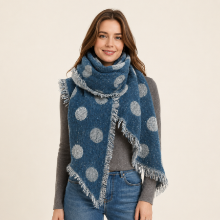 Sade Seri Günlük Puantiyeli Püsküllü Karışık Renkli Polyester Şallar