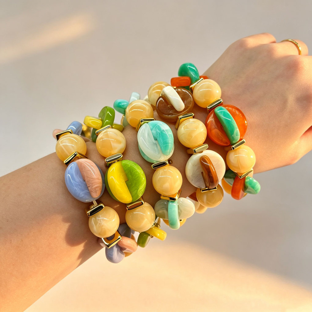 Mixed Color Disk-Shaped Acrylic Women's Beaded Bracelets Picture2