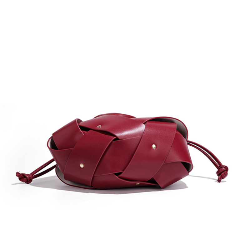 Parisian Chic Style Metal Hardware Solid Color Patchwork Pu Women's Round Handbags Picture5