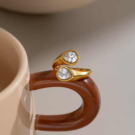 Droplet Shape Stainless Steel Waterproof Gold Color Zircon Gemstone Rings 2