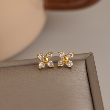 Pendientes De Botón Para Mujer De Acero Inoxidable Con Circonita Color Oro, Resistentes Al Agua Y Con Forma De Flor.
