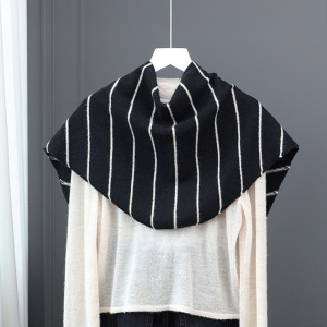 Simple Series Daily Solid Color Stripe Wool Polyester Blend Triangular Scarves h5 Picture4