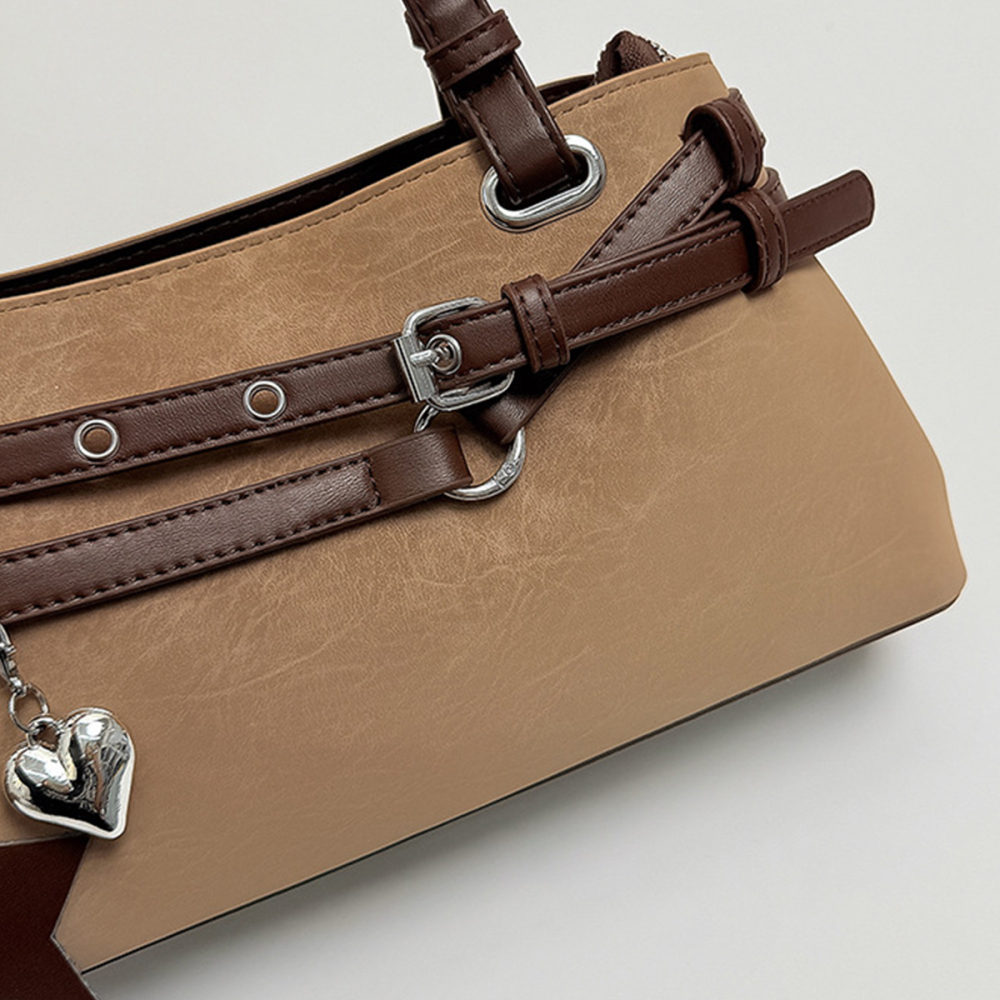 Casual Style Metal Hardware Solid Color Pu Women's Shoulder Bags Picture4