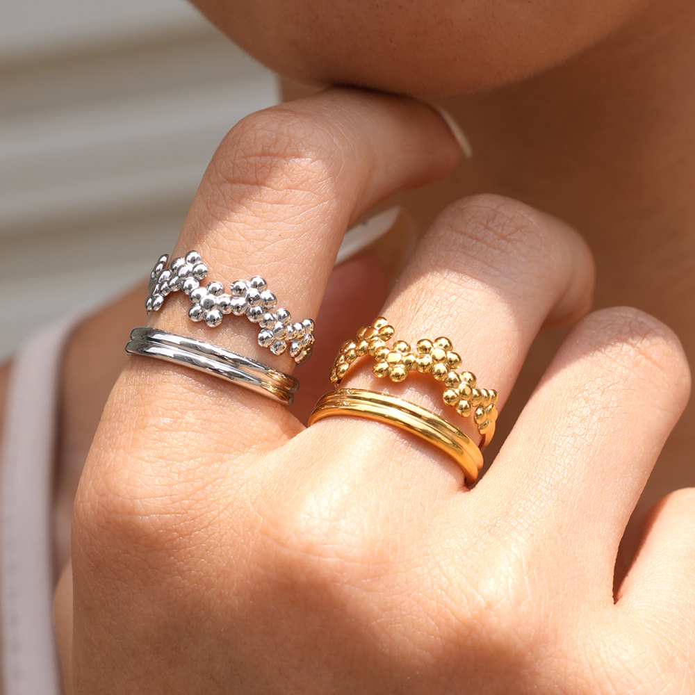 Simple Series Daily Flower Stainless Steel Waterproof Gold Color Statement Rings Picture3