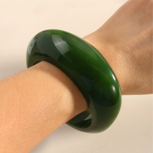Classic Series Daily Gradient Color Stainless Steel Waterproof Women's Bangles h5 Picture4