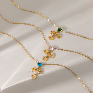 Romantische Serie Sweet Letter Hart Klaver Roestvrij Staal Waterdicht Goudkleurige Dames Hanger Kettingen h5 Afbeelding3