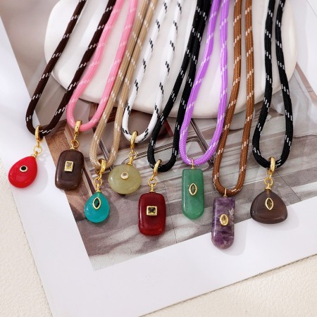 Klassische Serie Retro Tropfen-Rechteck-Anhänger Aus Natursteinen Für Damen 2