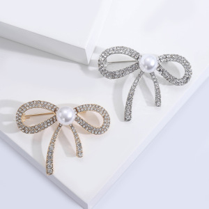 Luxurious Series Sweet Bow Knot Metal Rhinestone Artificial Pearl Brooches h5 Picture2