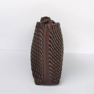 Casual Style Woven Solid Color Woven Pu Women's Square Tote Bags h5 Picture5