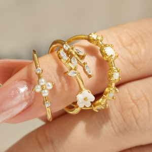 Romantic Series Daily Flower Irregular Shape Stainless Steel Waterproof Gold Color Zircon Statement Rings h5 Picture4