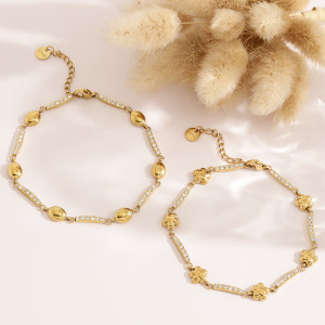 Blumenförmiges, Wasserdichtes Edelstahl-Armband Mit Zirkonia In Goldfarbe Für Damen h5 Bild3