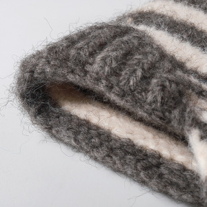 Sade Çizgili Polyester Kadın Kulaklıklı Şapka h5 Resim3