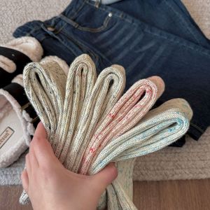 Women's Slight Bounce Basic Solid Color Mid-Calf Socks h5 Picture3