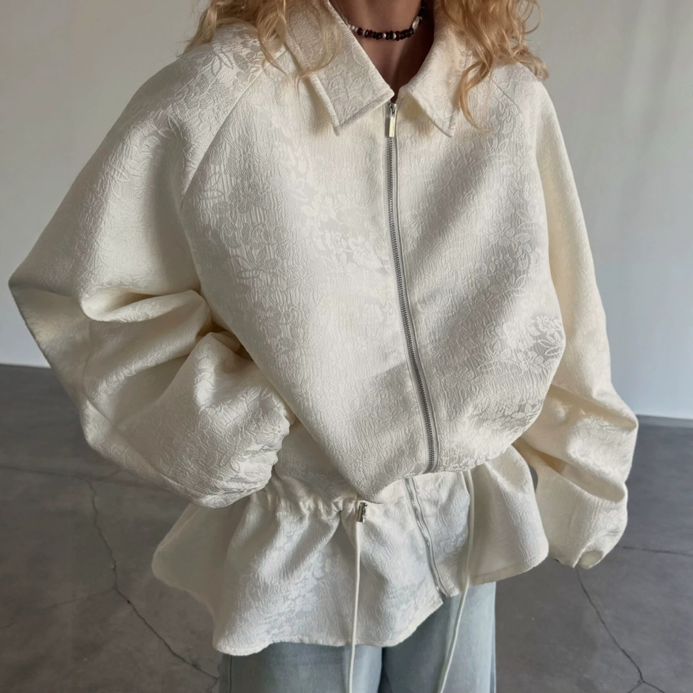 Effen, Prachtige Jacquard Korte Jas Met Strikceintuur In De Taille 