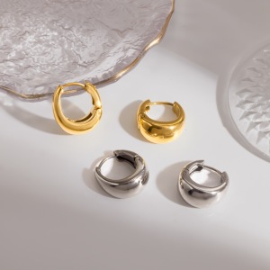 Casual Stainless Steel Waterproof Gold Color Women's Hoop Earrings h5 Picture2