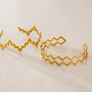 Simple Series Casual Hollowed-Out Lines Stainless Steel Waterproof Gold Color Women's Bangles h5 Picture2